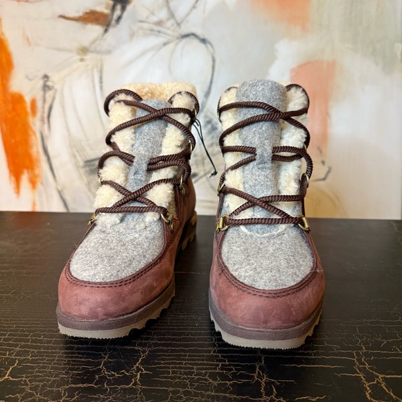 Sorel Sneakchic Cattail Alpine Women's Suede Leather Ankle Boots Booties Size 8 - Picture 4 of 14